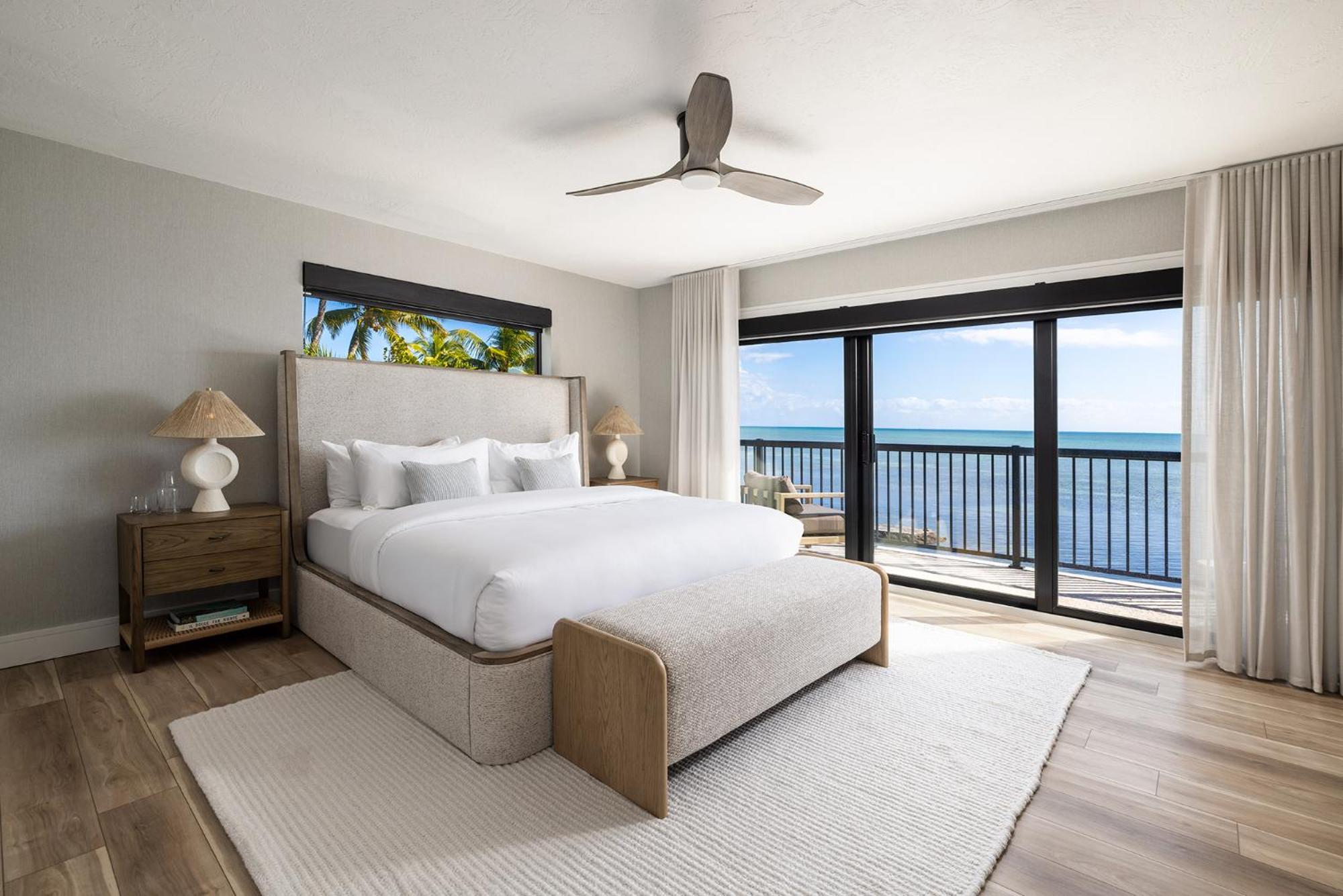 Pines & Palms Resort Islamorada Exterior photo