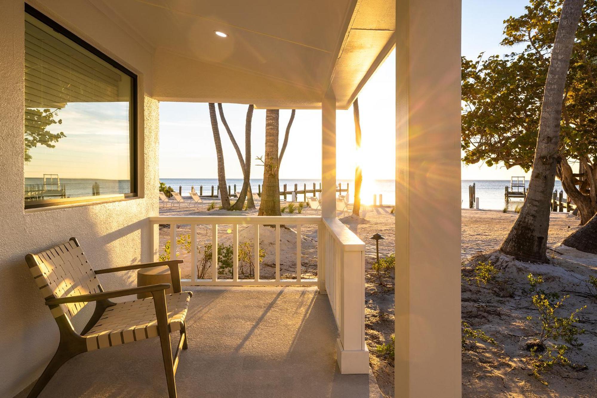 Pines & Palms Resort Islamorada Exterior photo